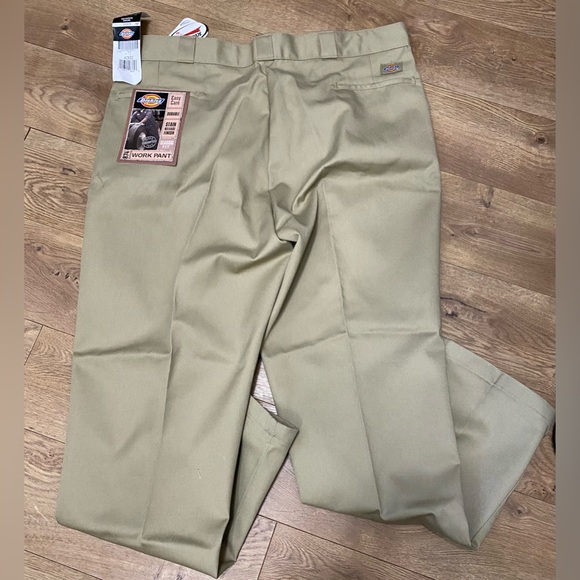 NWT DICKIES Men's Tan work Pants 42/32 - Picture 4 of 6